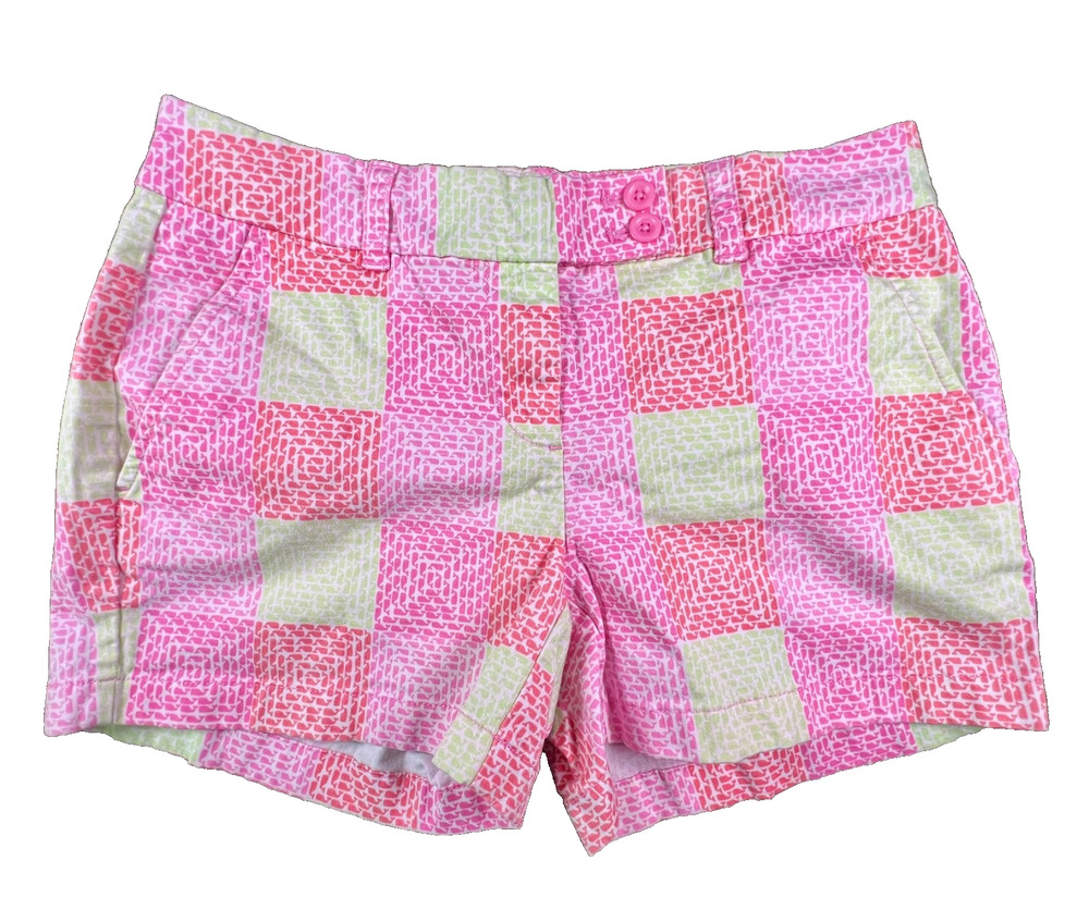 Vineyard Vines Shorts in Pink Patchwork Whale (Women's Size 2) - MSRP $98